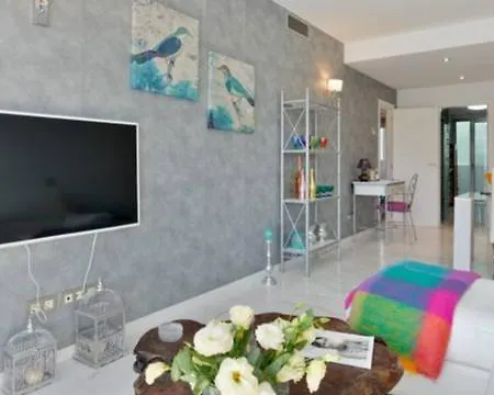Boas Luxury