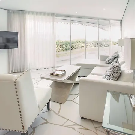 Boas Luxury Talamanca (Ibiza)