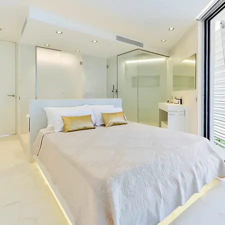 Boas Luxury