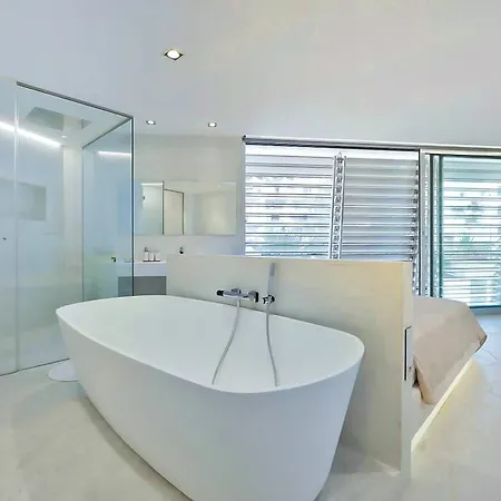 Boas Luxury *